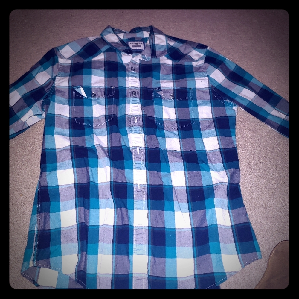 Express long sleeve button down
